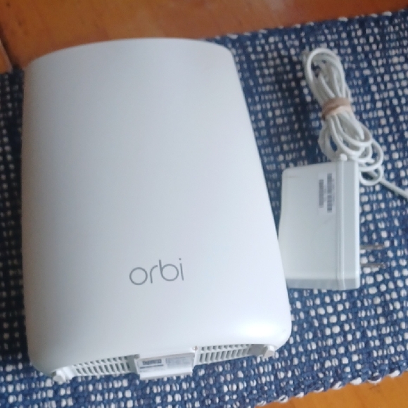 Orbi Wifi Router With Adapter - Picture 1 of 3